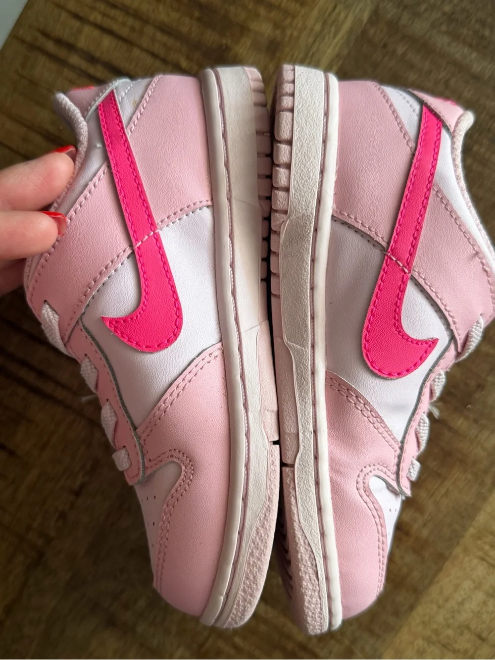 Nike Kids Pink and Hot Pink Low-Top Sneakers
